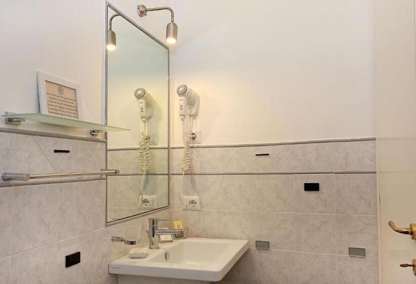 スタンダードルーム, Daplace   Hqh Colosseo