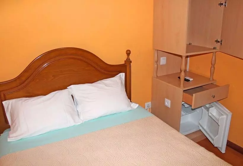 اتاق اکونومی, Residencia Vale Formoso