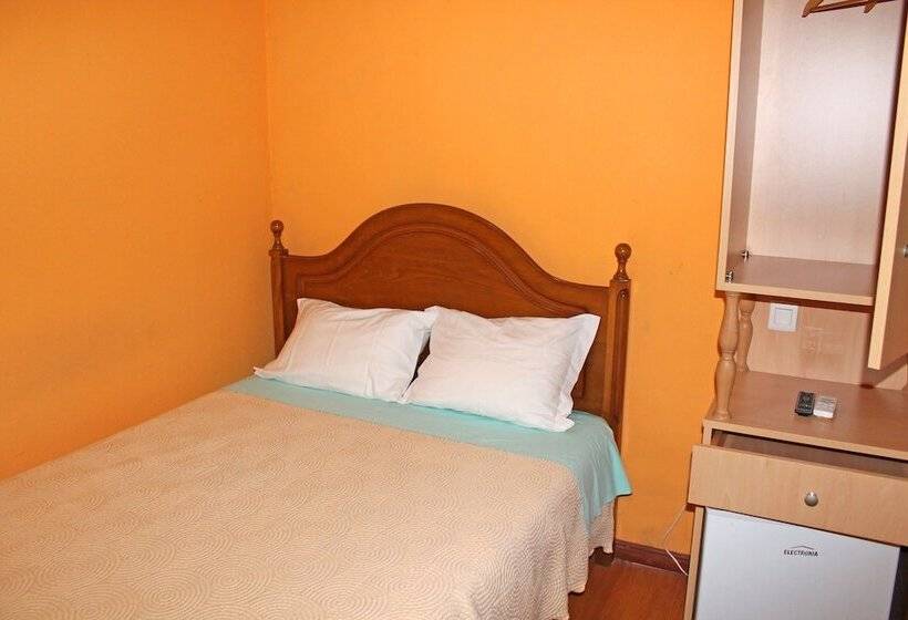 اتاق اکونومی, Residencia Vale Formoso