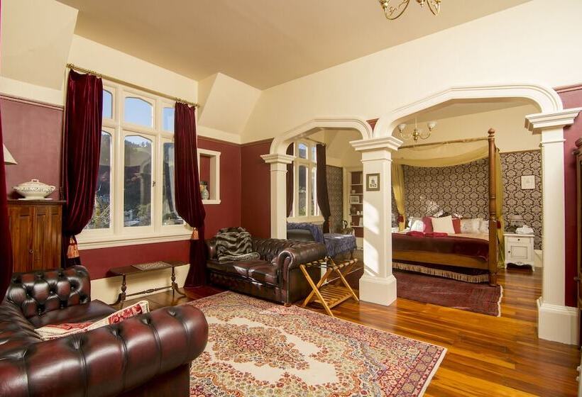 סוויטה דלוקס, Boutique Hotel Warwick House