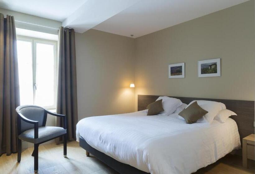 デラックスルーム, Auberge De Clochemerle, Spa Privatif & Restaurant Gastronomique