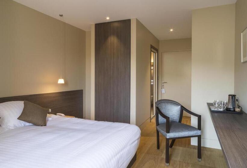 ファミリースイートの２ベッドルーム, Auberge De Clochemerle, Spa Privatif & Restaurant Gastronomique