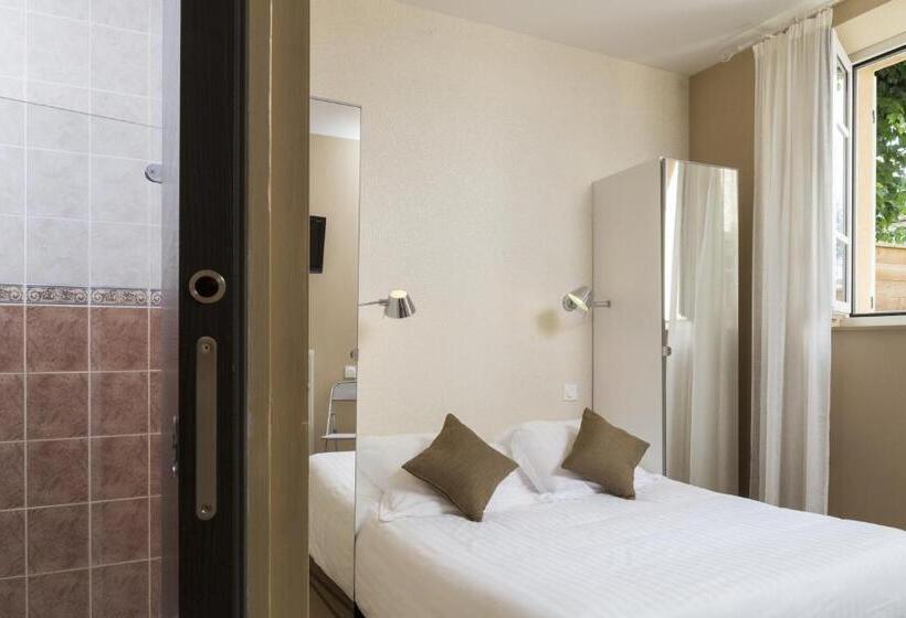 Номер Superior, Auberge De Clochemerle, Spa Privatif & Restaurant Gastronomique