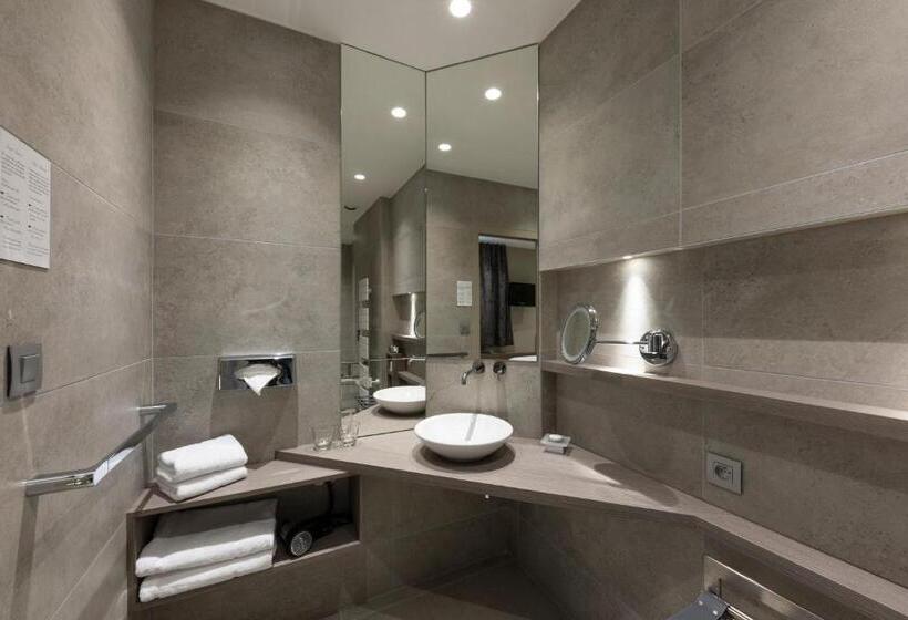 スーペリアールーム, Auberge De Clochemerle, Spa Privatif & Restaurant Gastronomique