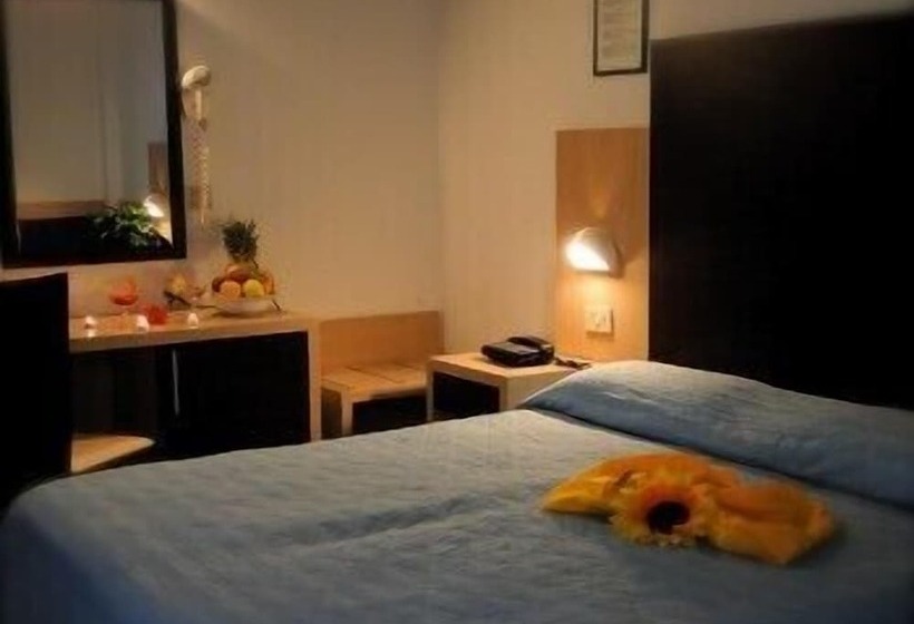 バルコニー付きスタンダードトリプルルーム, Ciccio