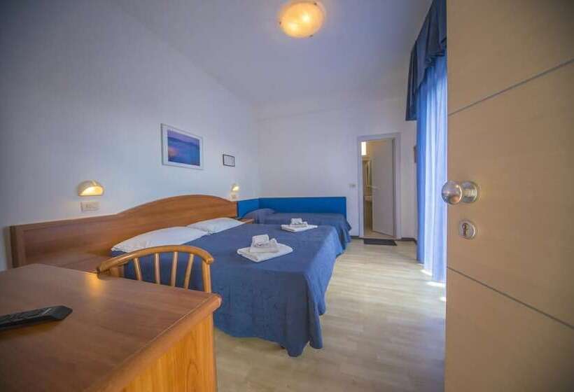 バルコニー付きスタンダードトリプルルーム, Ciccio