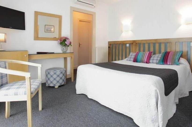 اتاق استاندارد, De Compostelle