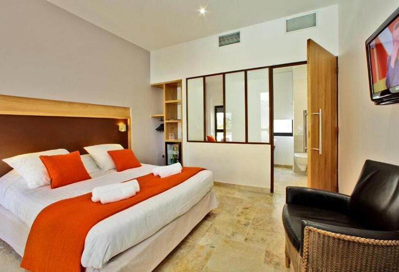 اتاق استاندارد, De Compostelle