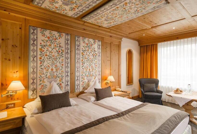 带阳台的高级房间, Der Verdinser Hof