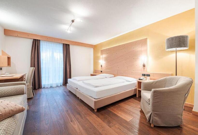 Номер Superior, Foresta