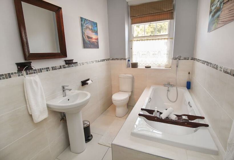 غرفة قياسية, Four Oaks Guesthouse