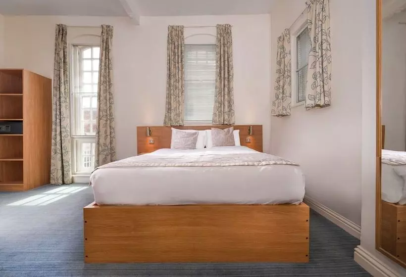 اتاق استاندارد, Fox Connaught London Excel