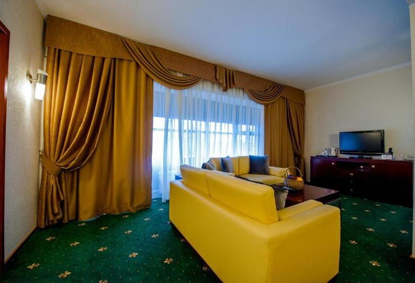 سوییت, Goldman Empire