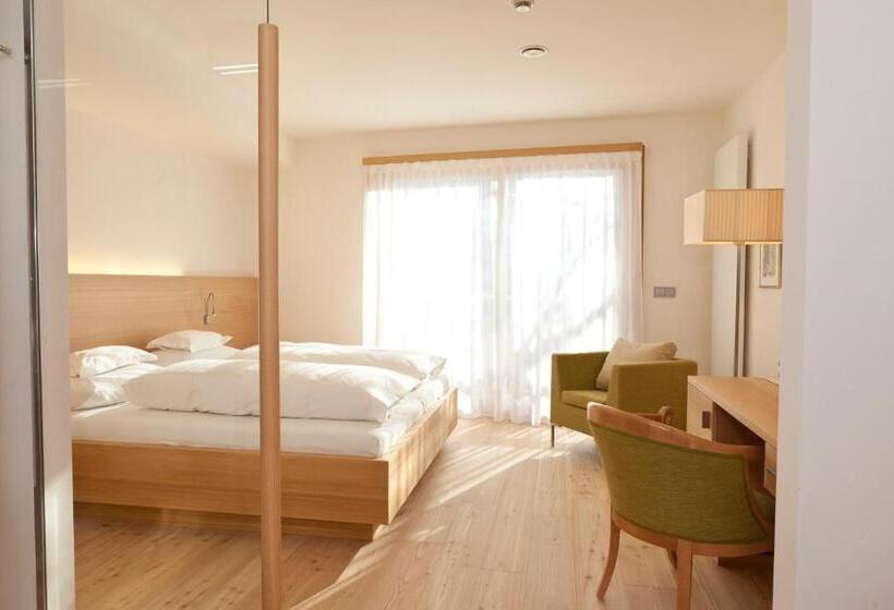 バルコニー付きデラックスルーム, Heubad