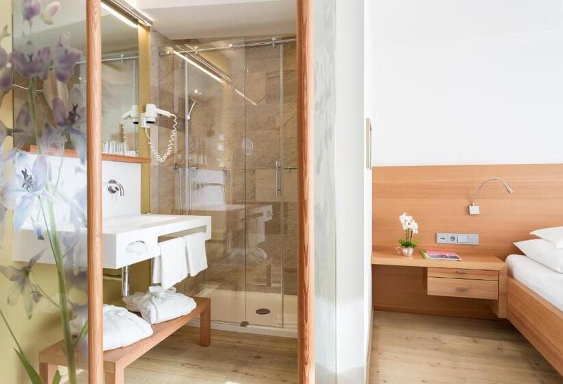 バルコニー付きデラックスルーム, Heubad