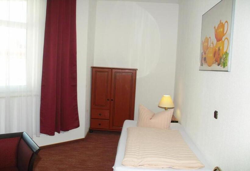 Номер Стандарт Индивидуальный, Keramik Hotel Rheinsberg