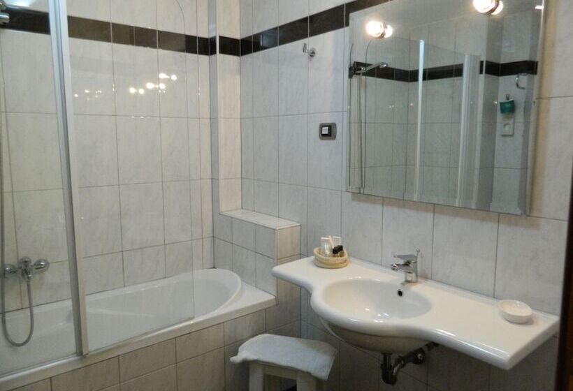 Номер Стандарт, Le Palme