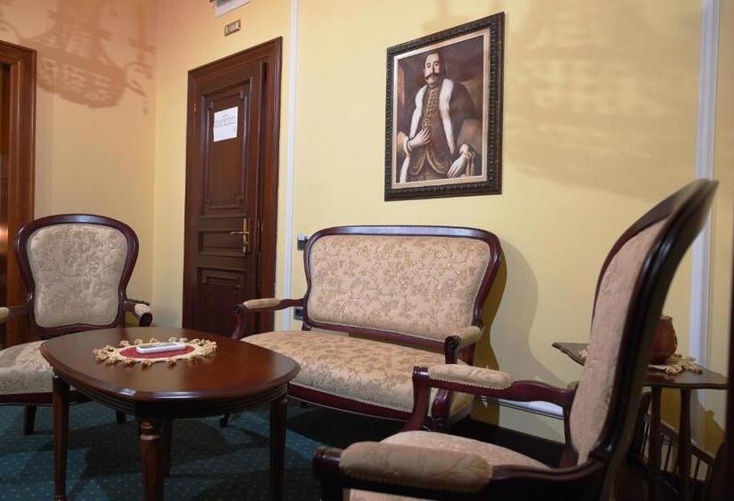 سوئیت با چشم‌انداز, Leopold I