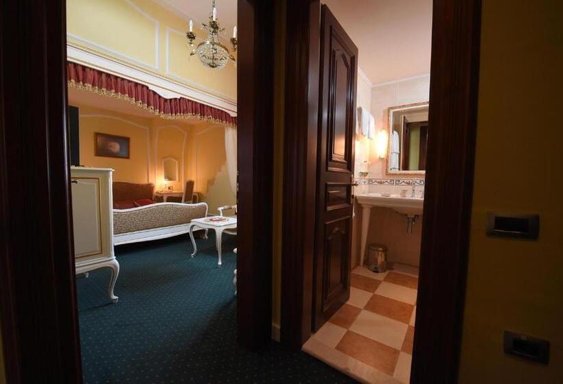 اتاق کلاس بیزنس, Leopold I