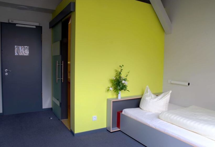 اتاق استاندارد یک نفره, Rügenblick