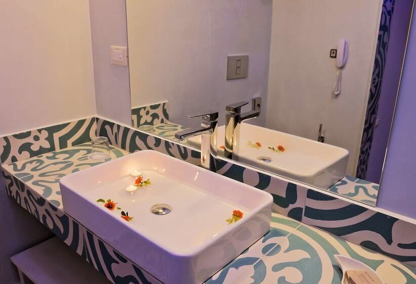 高级海景房, Royal Marmin Bay Boutique & Art