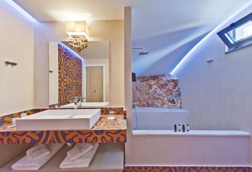 豪华海景房, Royal Marmin Bay Boutique & Art