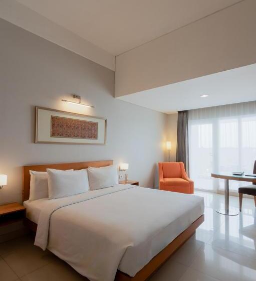 חדר אקזקיוטיב, The Capital Hotel Surabaya