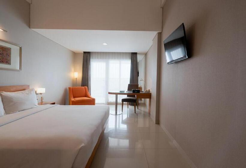 חדר אקזקיוטיב, The Capital Hotel Surabaya