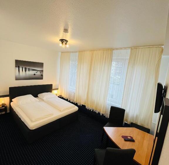 スタンダードルーム, Schwarzer Bar