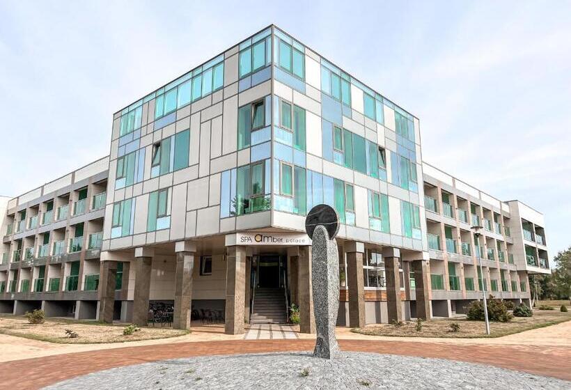 سوییت لوکس, Spa Amber Palace