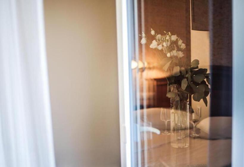 اتاق استاندارد, Spa Amber Palace