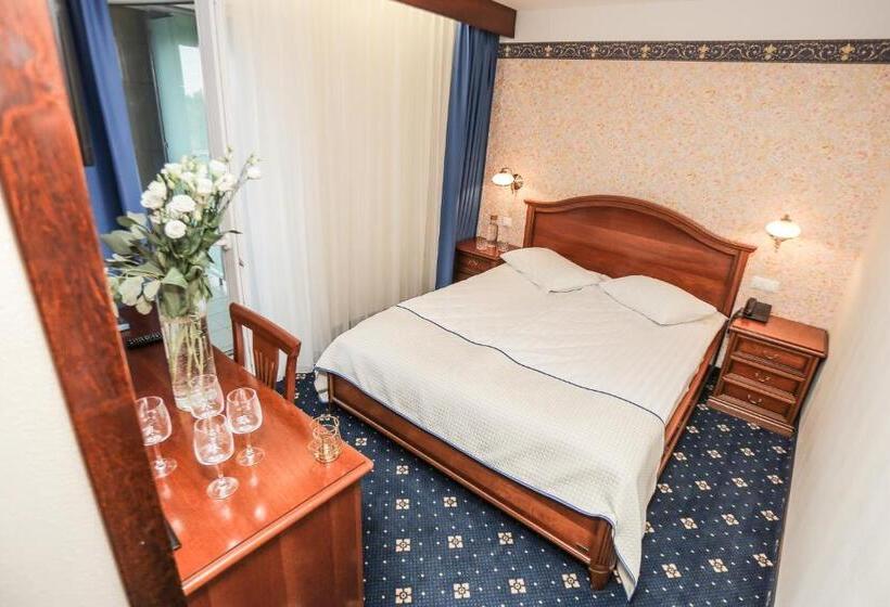 اتاق استاندارد با چشم‌انداز دریا, Spa Amber Palace