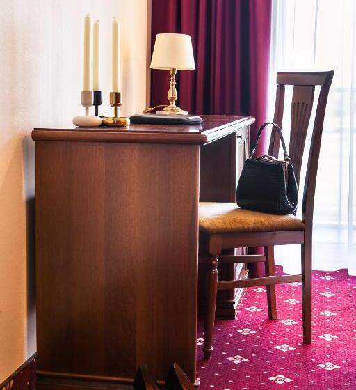 اتاق استاندارد یک نفره, Spa Amber Palace