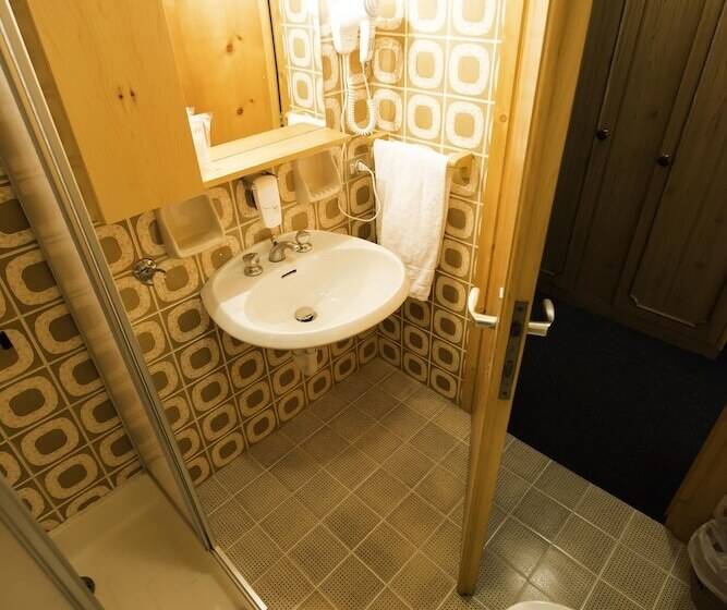 バルコニー付きスタンダードルーム, Teola