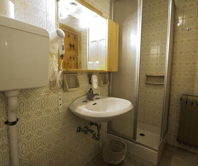 エコノミーシングルルーム, Teola