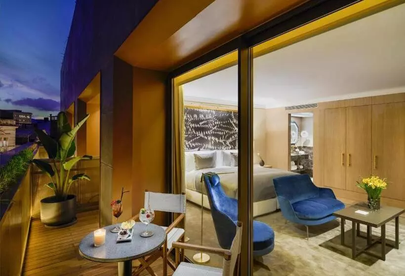 Deluxe Room with Terrace