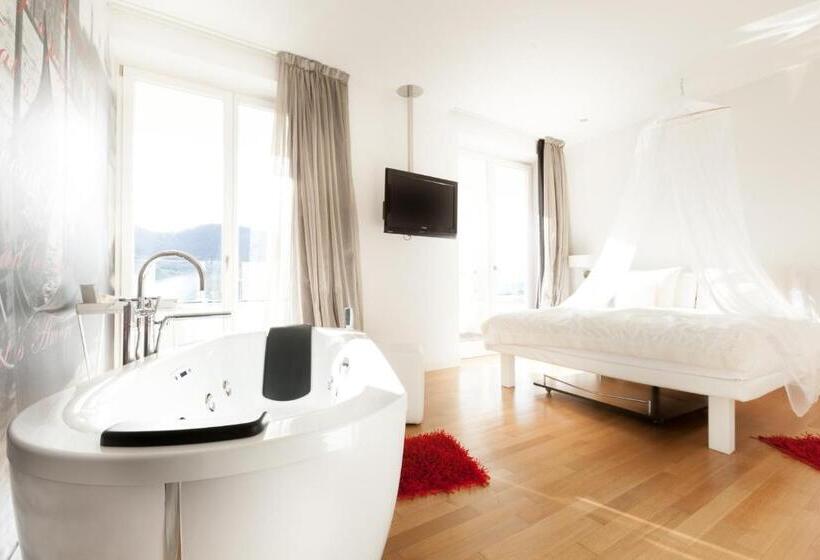 标准间带漩涡浴缸, Tobago