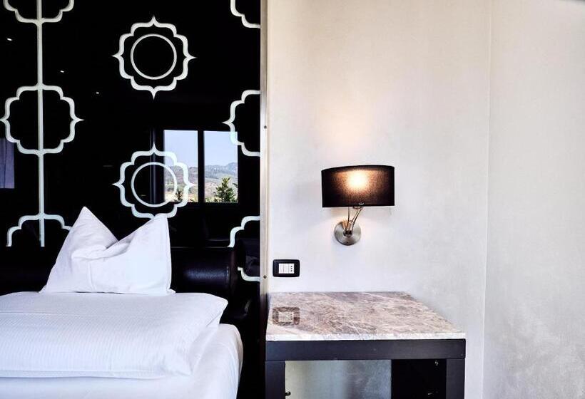 标准间带漩涡浴缸, Tobago