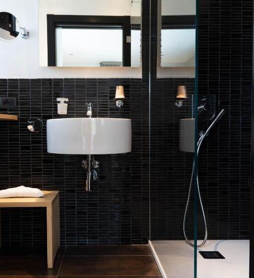 标准间带漩涡浴缸, Tobago