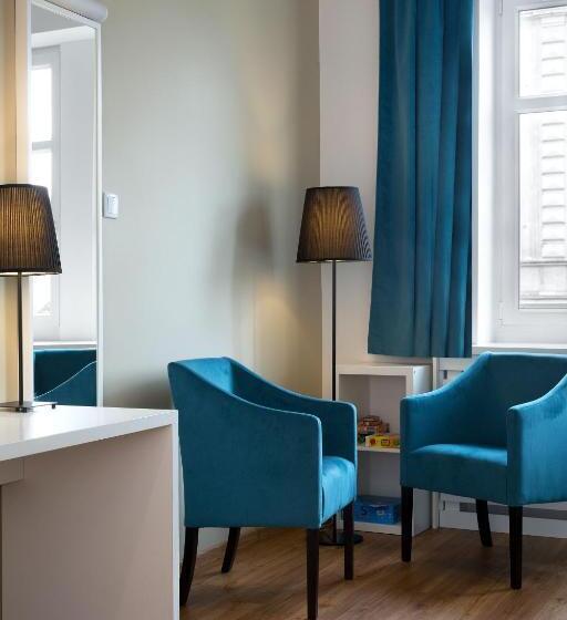 اتاق خانوادگی, Traffic Poznań Stare Miasto