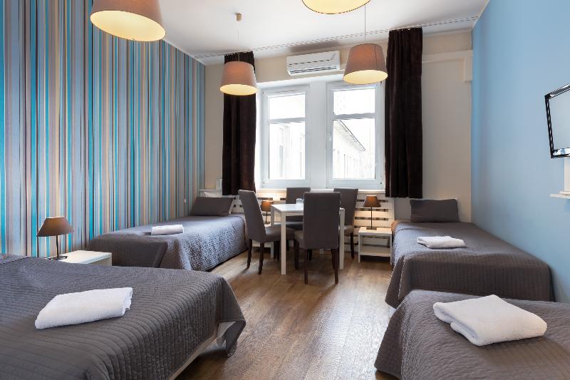 اتاق استاندارد چهار تخته, Traffic Poznań Stare Miasto