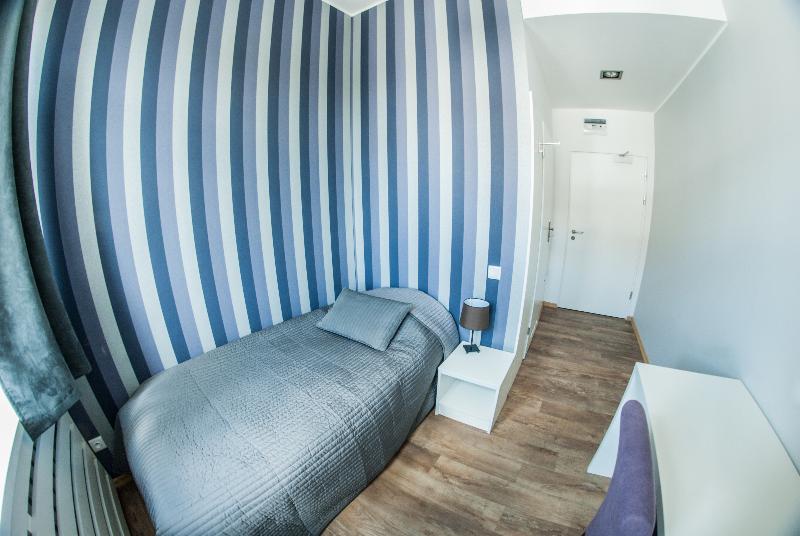 اتاق استاندارد یک نفره, Traffic Poznań Stare Miasto