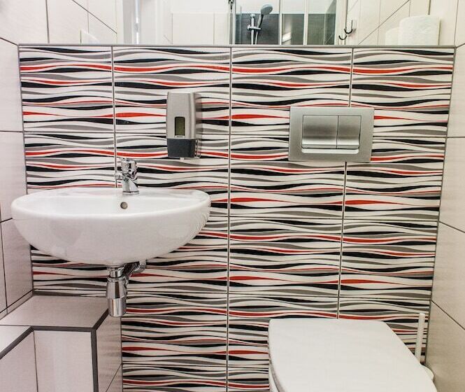 اتاق استاندارد سه نفره, Traffic Poznań Stare Miasto