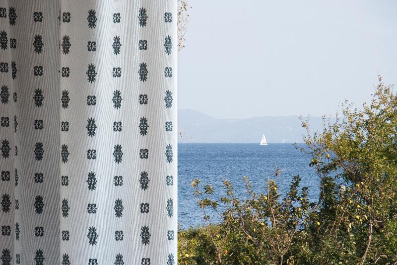 スタンダードルーム, Vontzos