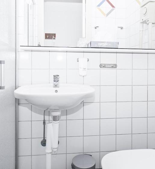 标准单人间, Stadshotellet Lidköping