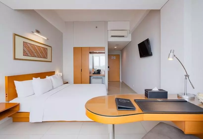 デラックスルーム, The Capital Hotel Surabaya