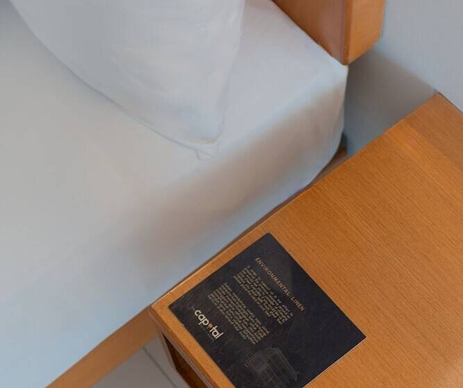 חדר אקזקיוטיב, The Capital Hotel Surabaya