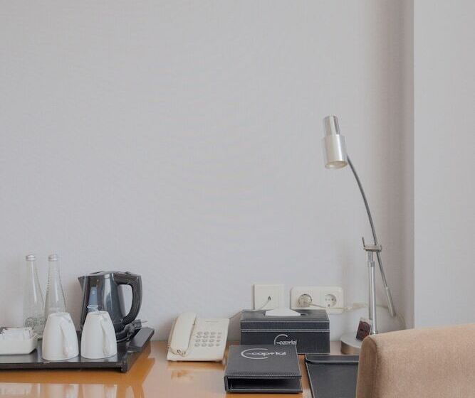 חדר דלוקס, The Capital Hotel Surabaya