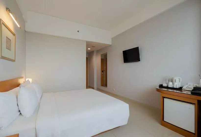 デラックスルーム, The Capital Hotel Surabaya