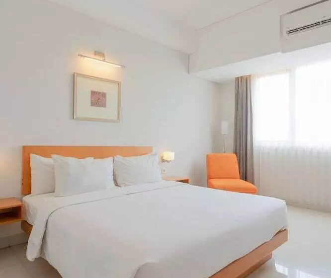 デラックスルーム, The Capital Hotel Surabaya